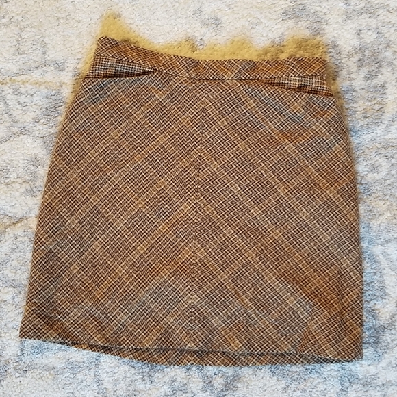 GAP GREAT CONDITION WOOL BLEND VINTAGE STYLE SKIRT